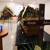 Posljednji ispraćaj Ante Mrvice