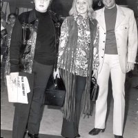 Tom Jones, Linda Jones