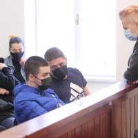 Vukovar: Suđenje četvorici mladića koji su brutalno pretukli Ivana Mikuljana u Vinkovcima