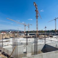 Temelji novog trgovačkog centra niknuli su u travnju prošle godine