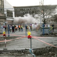 Rušenje dimnjaka u Sisku