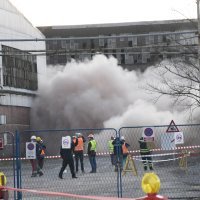 Rušenje dimnjaka u Sisku