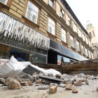 Na Ilici i u Preobraženskoj padala fasada