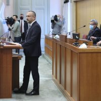 Zagreb: Jandroković i Zekanović u konfliktu zbog preranog skidanja maske u Saboru