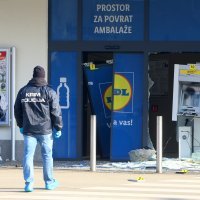 Raznesen bankomat kod Lidla u Karlovcu