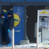 Raznesen bankomat kod Lidla u Karlovcu