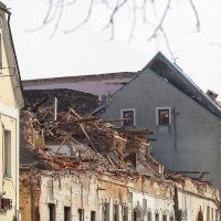 Nakon novog potresa centar Petrinje zatvoren za pješake