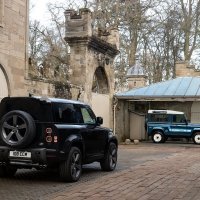 Land Rover Defender V8