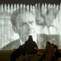 Fontane u Ulici Hrvatske bratske zajednice svijetle u čast gradonačelnika Milana Bandića