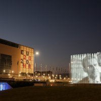 Fontane u Ulici Hrvatske bratske zajednice svijetle u čast gradonačelnika Milana Bandića