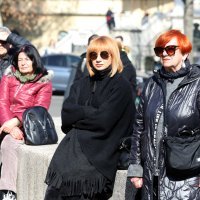 Zagreb: Građani na videozidu ispred HNK prate komemoraciju za Milana Bandića