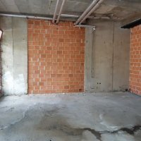 Zagreb - Trg Hrvatskih Pavlina 2