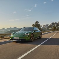 Porsche Taycan Cross Turismo