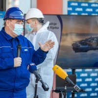 Ministar gospodarstva Tomislav Ćorić obišao je radove na postrojenju za obradu teških ostataka u rafineriji Rijeka.