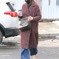 Široke hlače u stajlinzima Katie Holmes