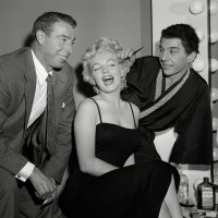 Joe DiMaggio, Marilyn Monroe i David Wayne (1954.)