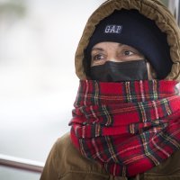 Omiš: Prijevoz putnika brodicama nakon zatvaranja ceste Omiš-Gata