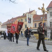 Korizmena procesija povodom godišnjice zagrebačkog potresa