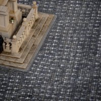 25 tisuća križeva na Staromestkim namestima u Pragu u znak sjećanja na 25 tisuća osoba preminulih s koronavirusom