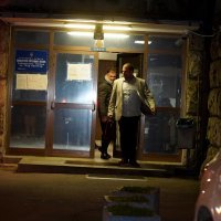 Branislav Lečić odlazi s ispitivanja zbog optužbi za silovanje