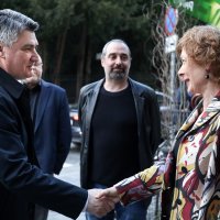 Zagreb: Autorski projekt Enesa Vejzovića 'Obavezan smjer' došao pogledati i predsjednik Milanović