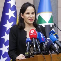 Umjesto Bogićevića gradonačelnica Sarajeva postala javnosti nepoznata Benjamina Karić