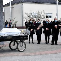 Sprovod djevojčice iz Nove Gradiške