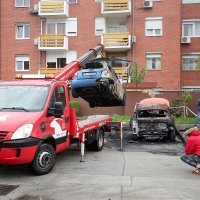 Noćas izgorjelo više parkiranih automobila na Jarunu