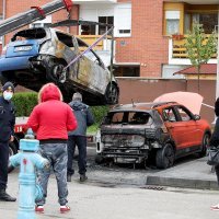 Noćas izgorjelo više parkiranih automobila na Jarunu