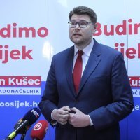 Predstavljanje kandidata za gradonačelnika Osijeka Gorana Kušeca