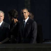 Michelle Obama i George W. Bush