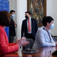 Zagreb: Saborska oporba raspravlja o mogućem pokretanju opoziva ministra Beroša