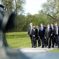 Andrej Plenković položio vijenac u Jasenovcu