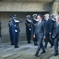 Gordan Jandroković i suradnici polaganjem vijenaca odali počast stradalima u Jasenovcu