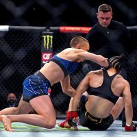 Rose Namajunas i Zhang Weili