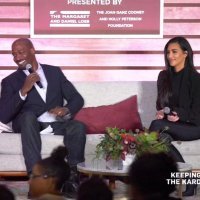 Kim Kardashian i Van Jones