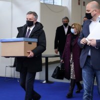 Miroslav Škoro predao potpise za kandidaturu za gradonačelnika Zagreba