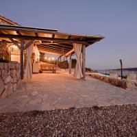 Heritage Stonehouse Jura