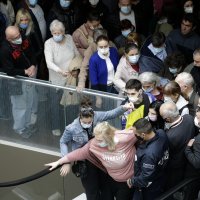 Gužva za cijepljenje u trgovačkom centru u Beogradu