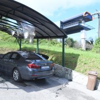 Zapaljeni auto obitelji Banek