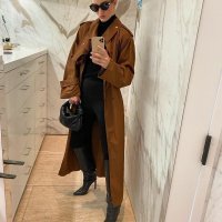 Rosie Huntington-Whiteley