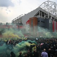 Manchester, protest navijača Uniteda uoči utakmice s Liverpoolom, 13.5.2021.