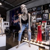 Aukcija scenskih kostima i ostalih uspomena Janet Jackson