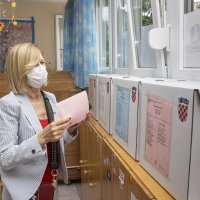 Branka Ramljak na biralištu