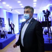 Zagreb: Andrej Plenković u izbornom stožeru kandidata HDZ-a, HSLS-a i HSU-a