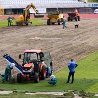 Uređenje travnjaka Hajdukova stadiona na Poljudu