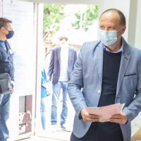 Davor Štimac na 1. krugu izbora s obitelji