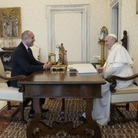 Rumen Radev i Stevo Pendarovski zajedno posjetili Vatikan