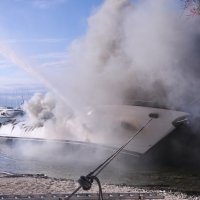 Požar u marini u Kaštel Gomilici