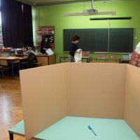 U Šibeniku otvorena birališta za drugi krug lokalnih izbora